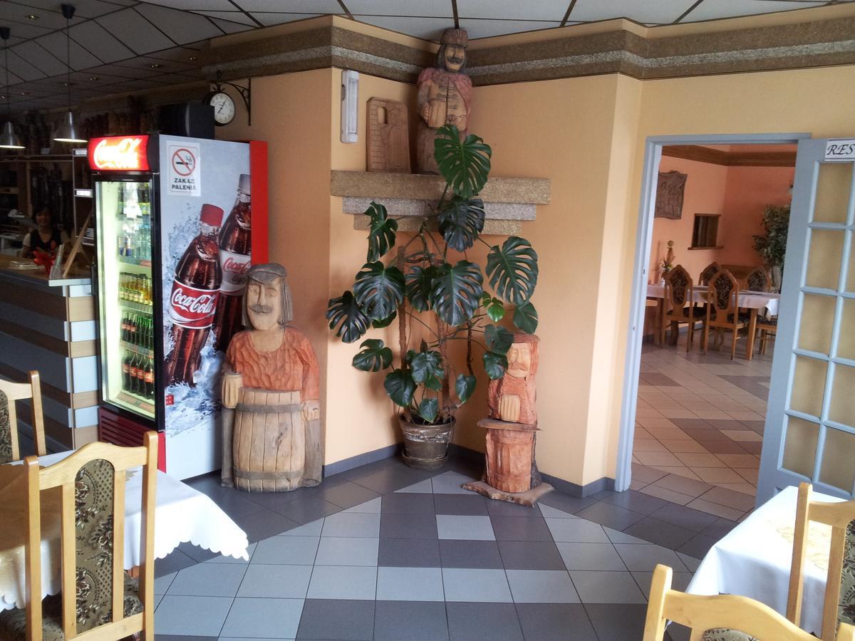 Hotel Staropolski Strzelce Krajenskie Exterior foto