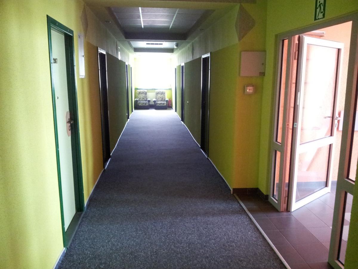 Hotel Staropolski Strzelce Krajenskie Quarto foto