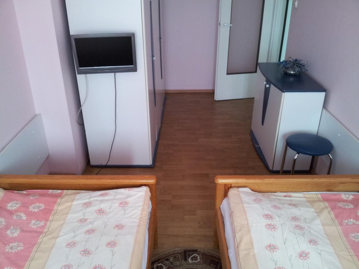 Hotel Staropolski Strzelce Krajenskie Quarto foto